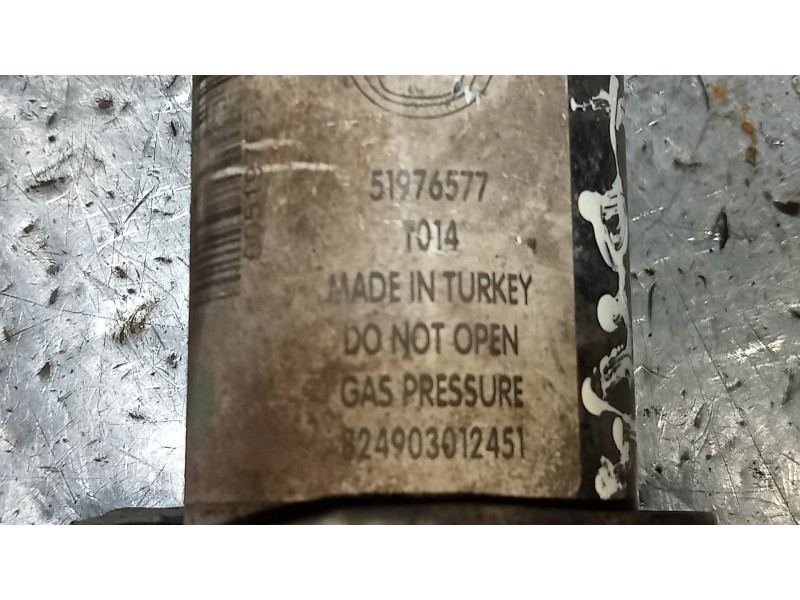 Recambio de amortiguador delantero derecho para opel combo d expression l1h1 referencia OEM IAM 51976577  
