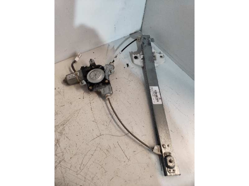 Recambio de elevalunas trasero derecho para hyundai matrix (fc) 1.6 gls referencia OEM IAM 9882017200  