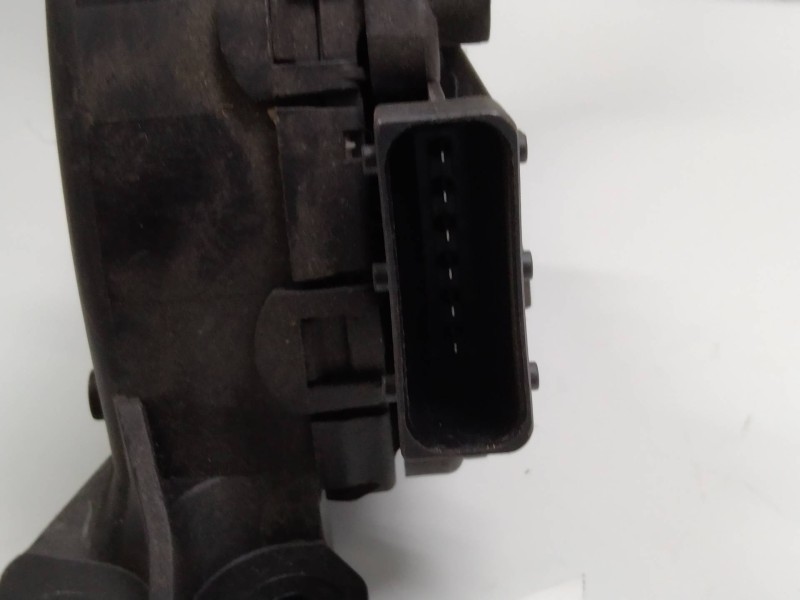 Recambio de potenciometro pedal para fiat croma (194) 1.9 jtd 16v cat referencia OEM IAM 6PV00832202 51733558 