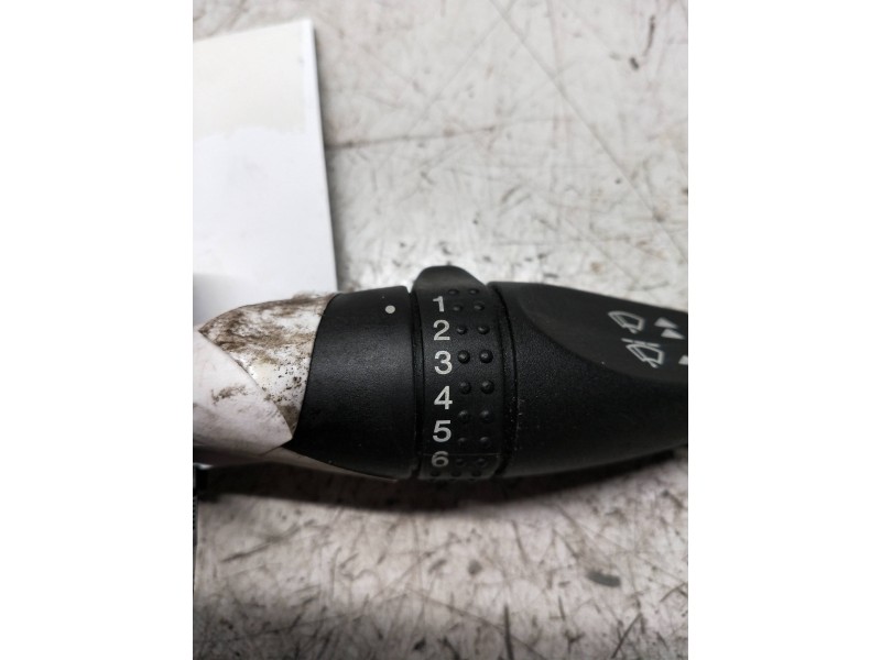 Recambio de mando limpia para ford fiesta (cbk) fun referencia OEM IAM 1S7T17A553DD  