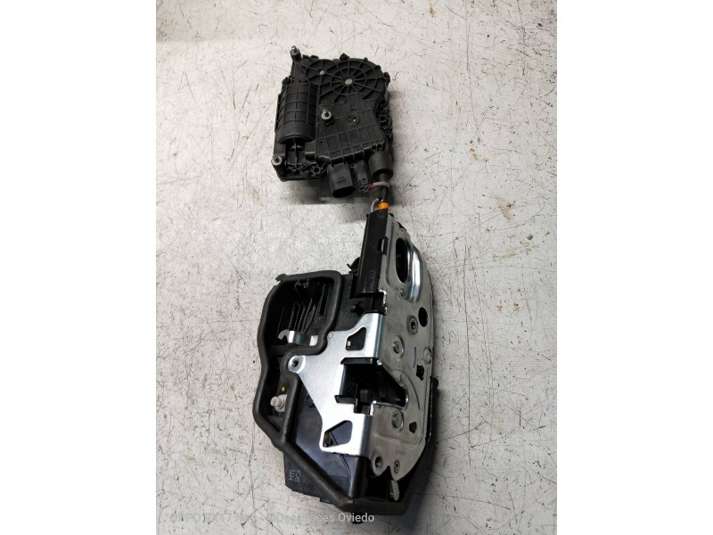 Recambio de cerradura puerta trasera izquierda para bmw x6 (e71) xdrive40d referencia OEM IAM 51227202147 A053702 5P