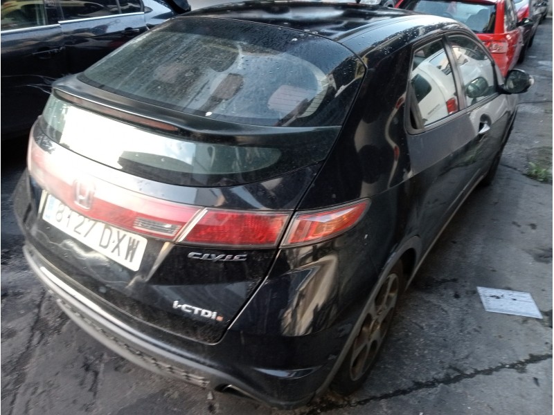 honda civic berlina 5 (fk) del año 2006