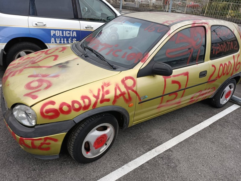 opel corsa b del año 1997