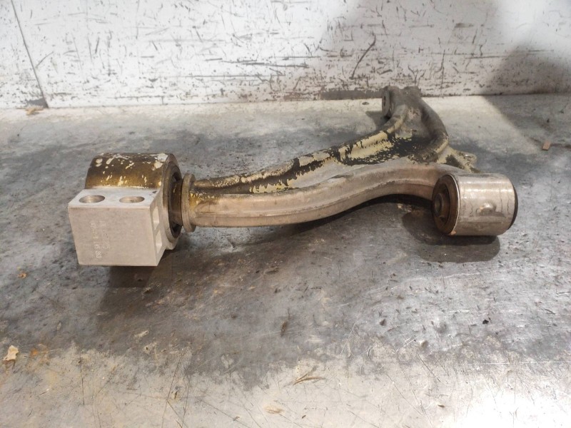 Recambio de brazo suspension inferior delantero derecho para opel cascada excellence referencia OEM IAM   