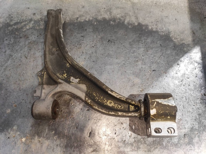 Recambio de brazo suspension inferior delantero izquierdo para opel cascada excellence referencia OEM IAM   