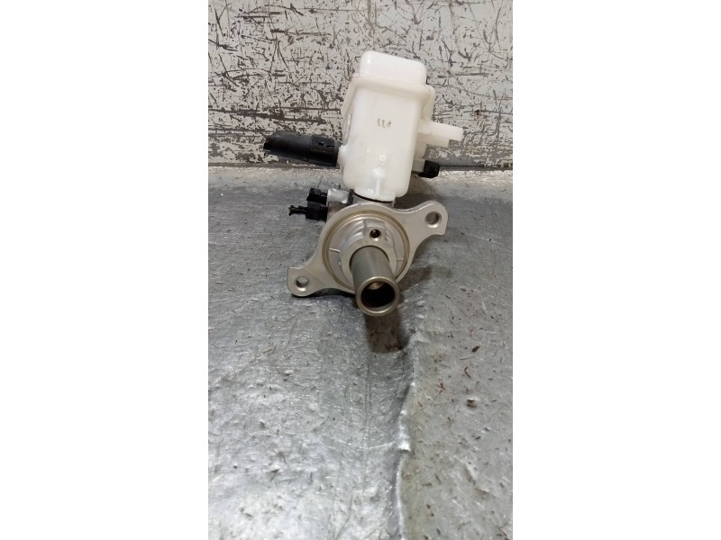 Recambio de bomba freno para kia carens ( ) business referencia OEM IAM   