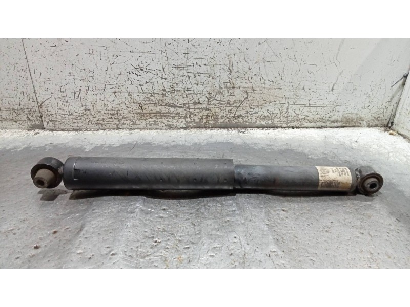 Recambio de amortiguador trasero izquierdo para opel combo d expression l1h1 referencia OEM IAM 51960190  