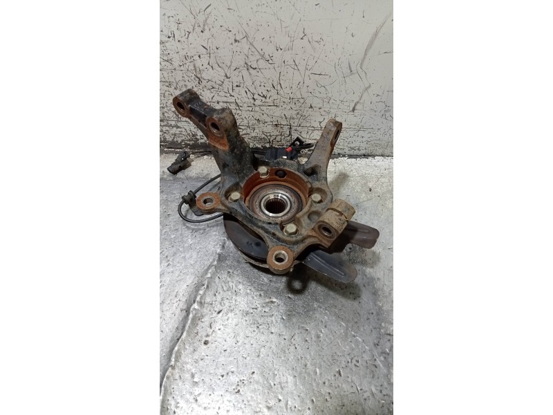 Recambio de mangueta delantera derecha para kia carens ( ) business referencia OEM IAM   