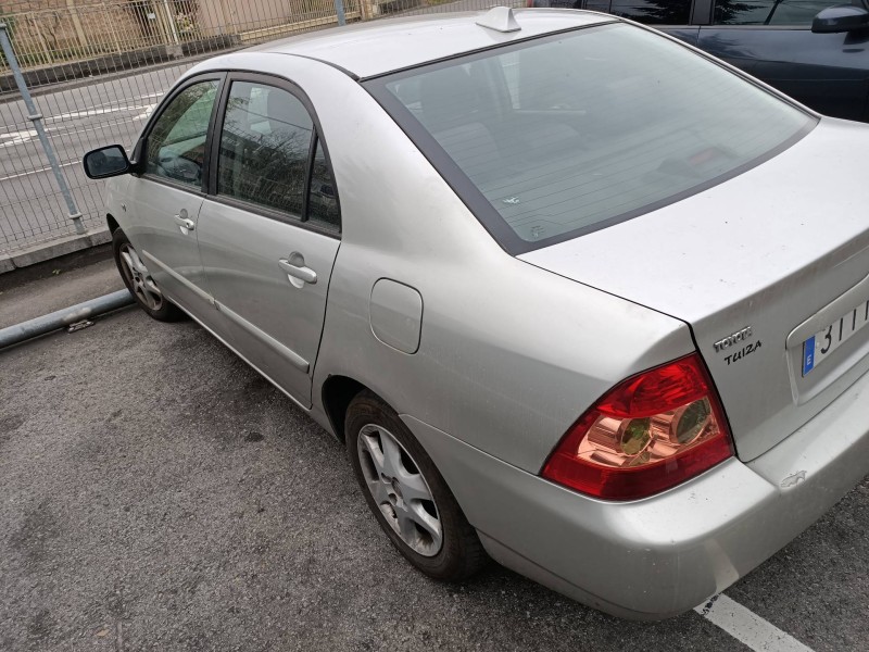 toyota corolla (e12) del año 2006