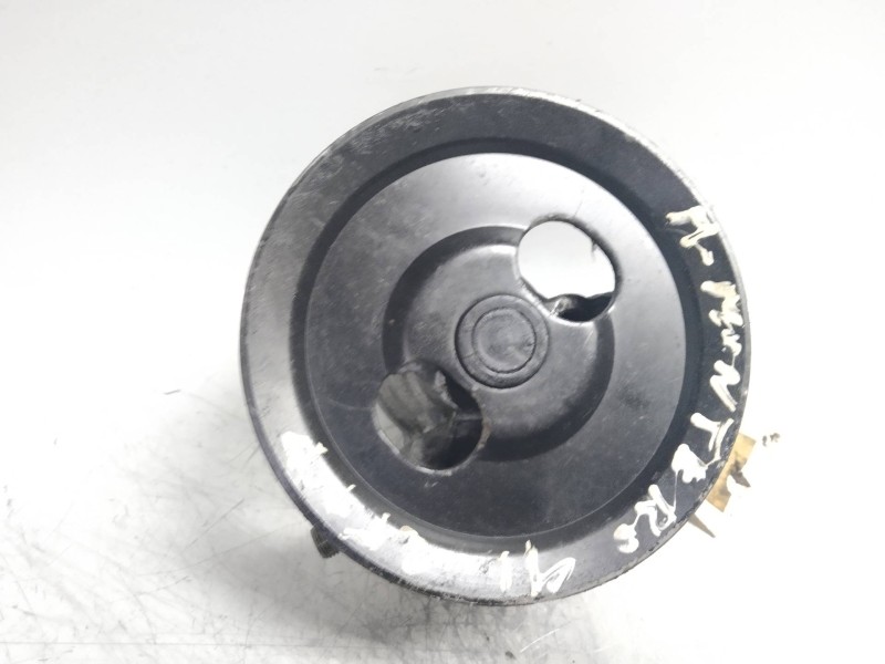 Recambio de bomba direccion para mitsubishi montero (v20/v40) referencia OEM IAM   