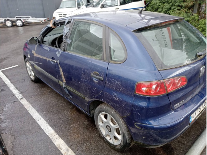 seat ibiza (6l1) del año 2003