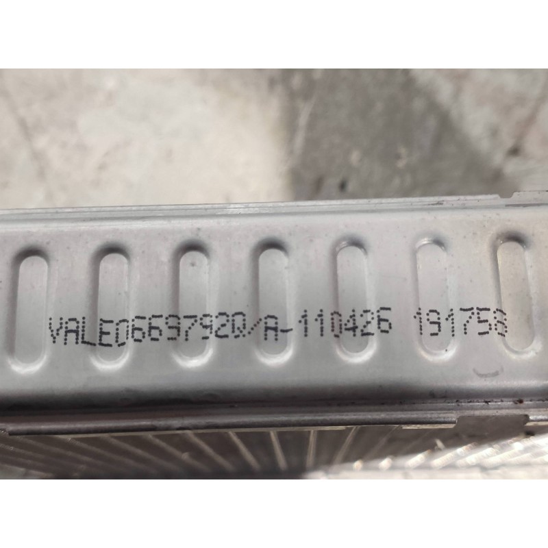 Recambio de radiador calefaccion / aire acondicionado para renault megane iii coupe renault sport referencia OEM IAM 669792Q A11