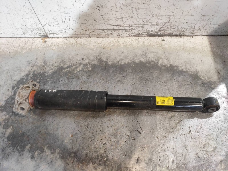 Recambio de amortiguador trasero derecho para opel cascada excellence referencia OEM IAM 13427114 522953660 