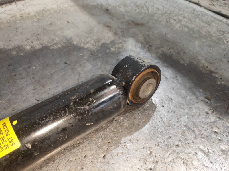 Recambio de amortiguador trasero derecho para opel cascada excellence referencia OEM IAM 13427114 522953660 