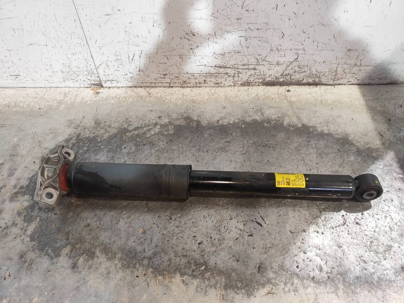 Recambio de amortiguador trasero izquierdo para opel cascada excellence referencia OEM IAM 13427114 522953660 