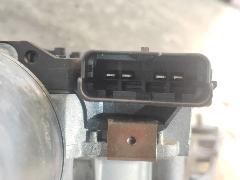 Recambio de motor limpia delantero para citroen c4 picasso 1.6 blue-hdi fap referencia OEM IAM 9811384780  