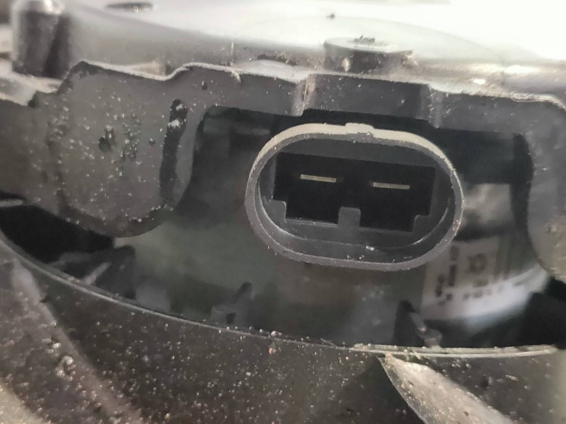 Recambio de electroventilador para renault megane iii coupe renault sport referencia OEM IAM 214810898R FS2045 VALEO