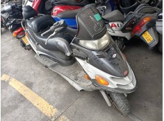kymco dink del año 2004