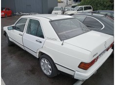 mercedes clase c (w201) berlina del año 2001 2