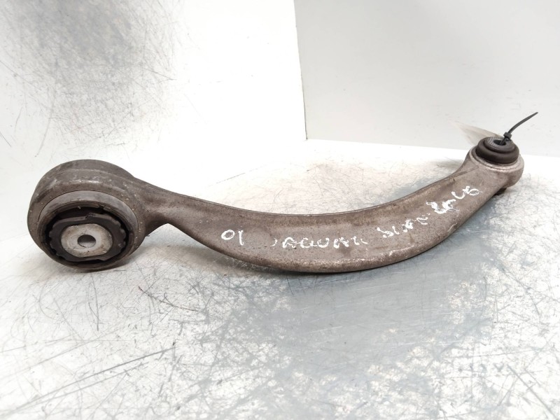 Recambio de brazo suspension inferior delantero derecho para jaguar x-type 2.5 v6 24v cat referencia OEM IAM   