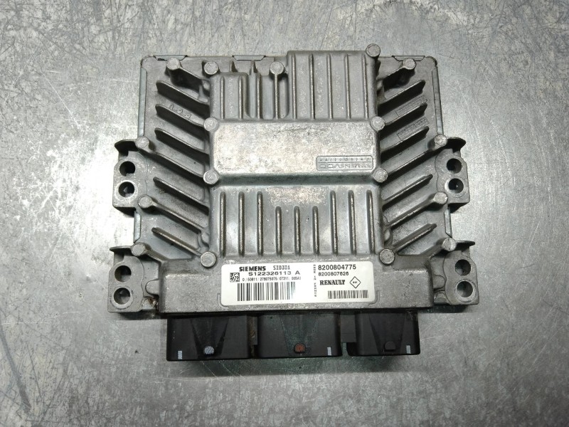Recambio de centralita motor uce para renault megane ii berlina 5p luxe dynamique referencia OEM IAM S122326113A 8200804775 8200