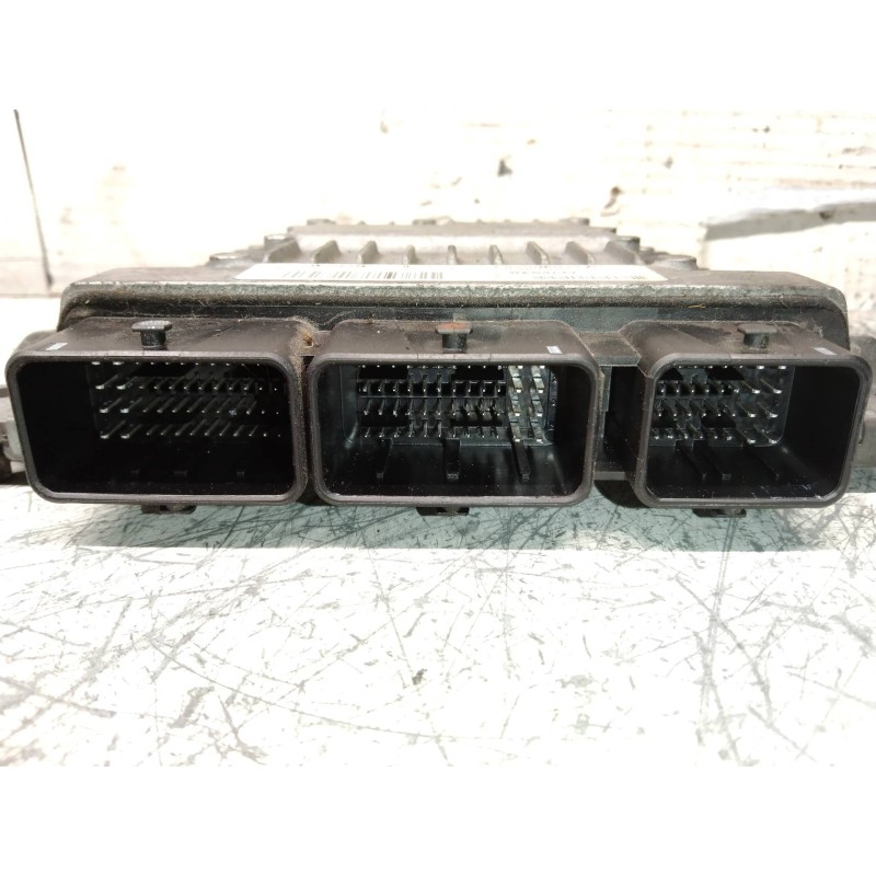 Recambio de centralita motor uce para renault megane ii berlina 5p luxe dynamique referencia OEM IAM S122326113A 8200804775 8200