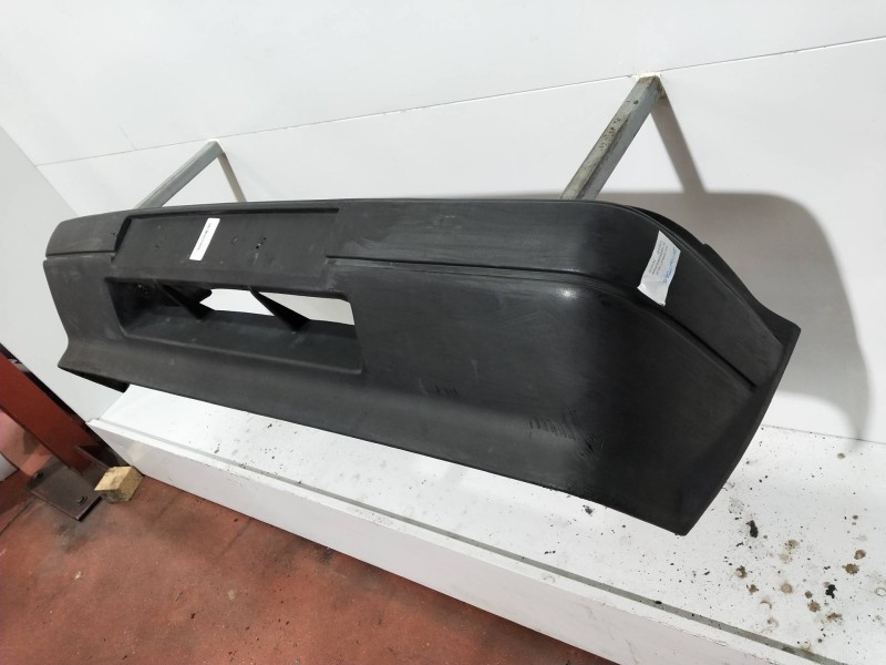 Recambio de paragolpes delantero para seat terra familiar referencia OEM IAM   