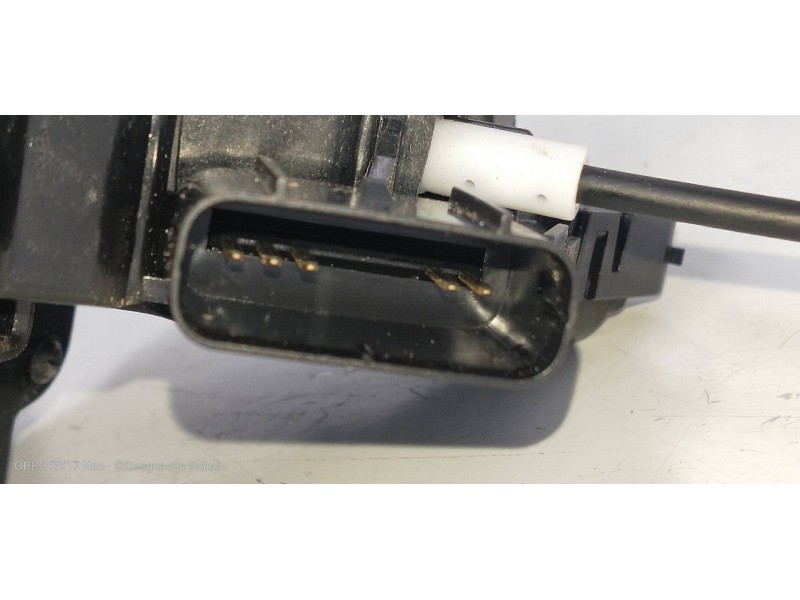 Recambio de motor cierre centralizado trasero izquierdo para kia carens ( ) business referencia OEM IAM 81410A4030  