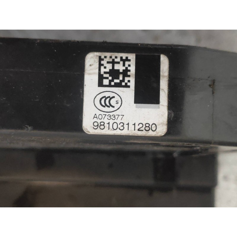 Recambio de motor cierre centralizado trasero izquierdo para citroen c4 picasso 1.6 blue-hdi fap referencia OEM IAM 9810311280  