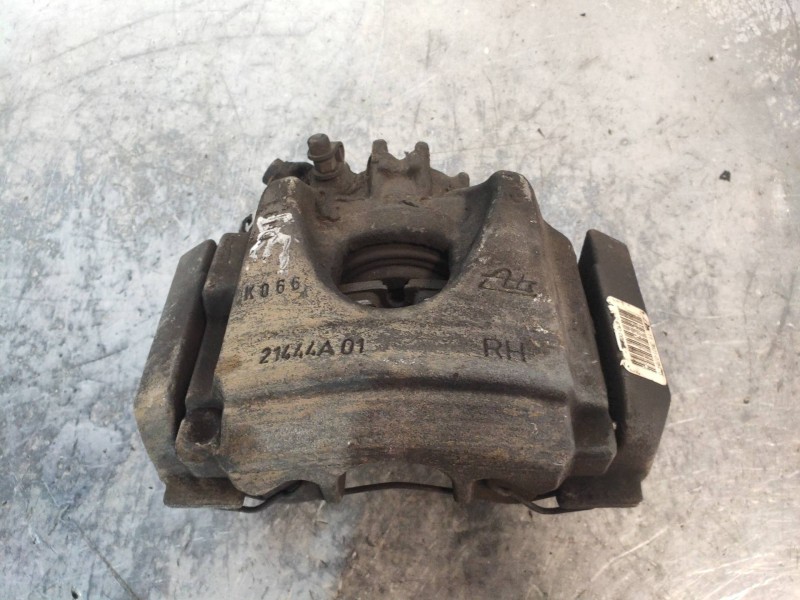 Recambio de pinza freno delantera derecha para citroen c5 berlina exclusive referencia OEM IAM 11360107643  