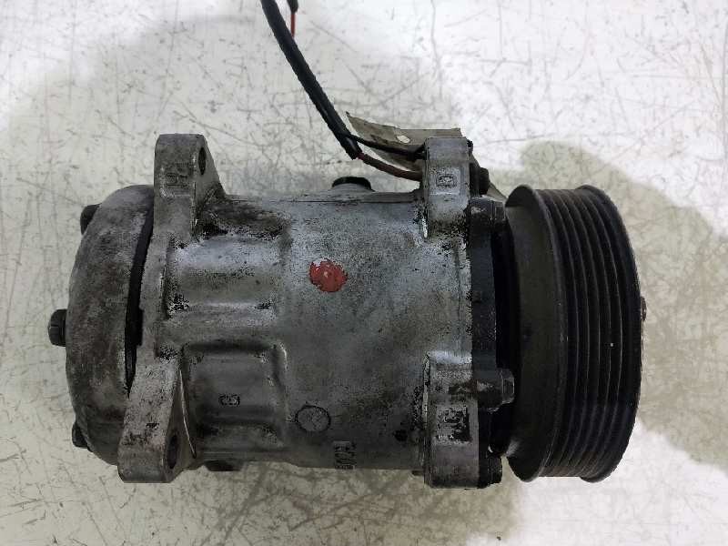 Recambio de compresor aire acondicionado para renault 19 (b/c/l53) referencia OEM IAM SD7H157922B 7922B 7700272440