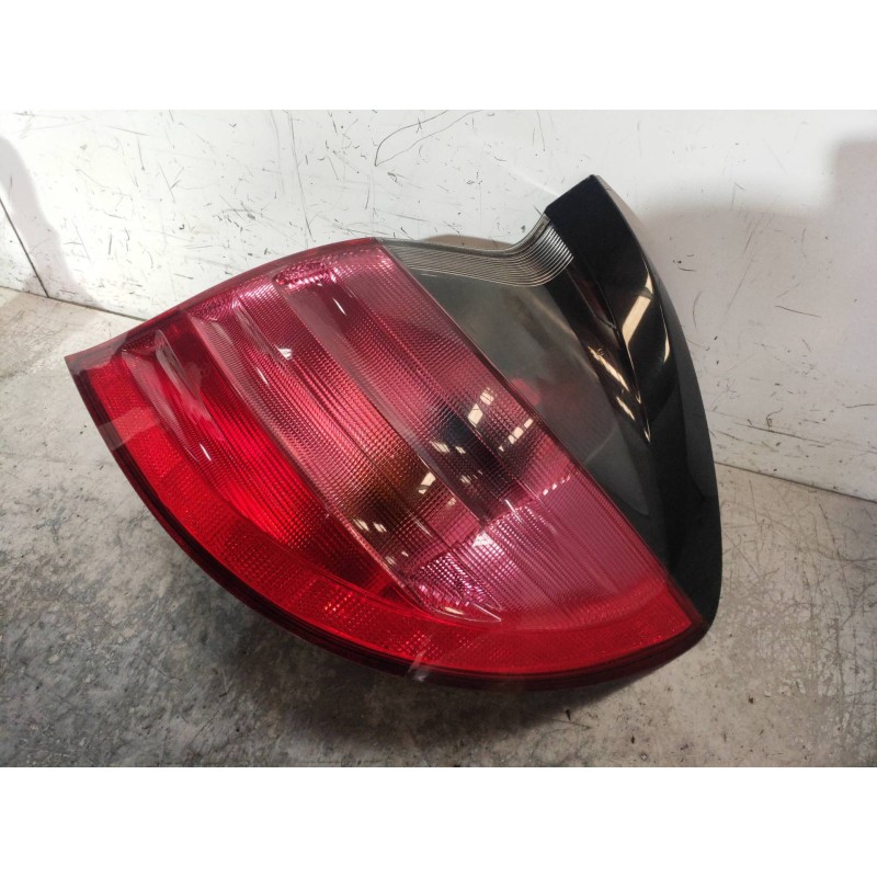 Recambio de piloto trasero derecho para mercedes clase c (w203) sportcoupe c 220 cdi (203.706) referencia OEM IAM   