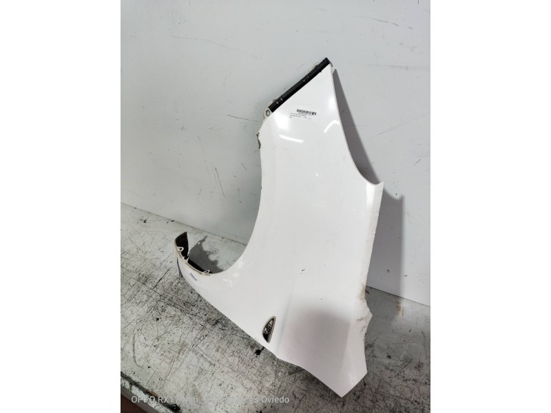 Recambio de aleta delantera izquierda para hyundai i20 classic referencia OEM IAM   