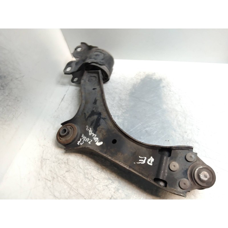 Recambio de brazo suspension inferior delantero derecho para ford mondeo ber. (ca2) ghia referencia OEM IAM   