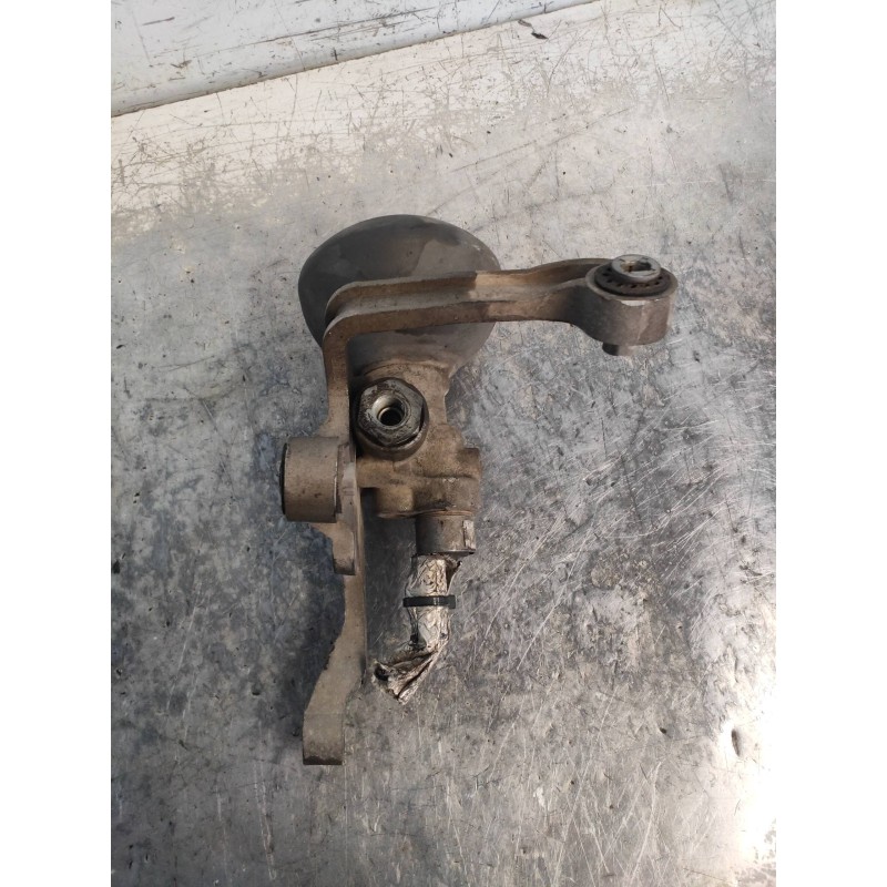 Recambio de acumulador central amortiguacion para citroen c5 berlina exclusive referencia OEM IAM 9655235680  