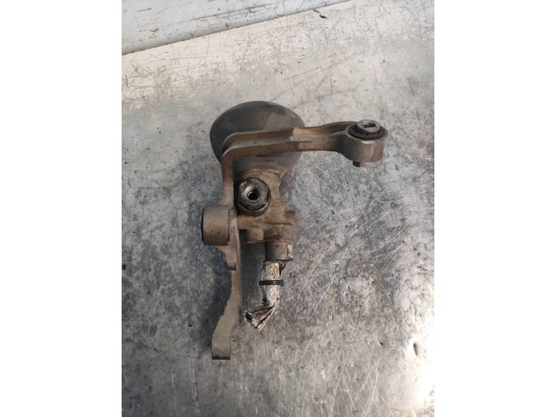 Recambio de acumulador central amortiguacion para citroen c5 berlina exclusive referencia OEM IAM 9655235680  