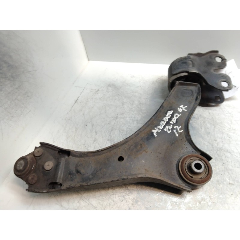 Recambio de brazo suspension inferior delantero izquierdo para ford mondeo ber. (ca2) ghia referencia OEM IAM   
