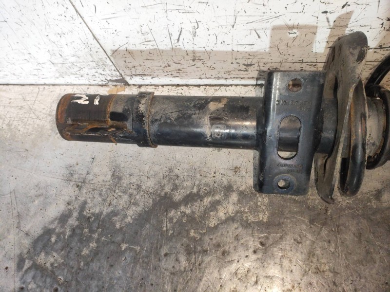 Recambio de amortiguador delantero izquierdo para audi a2 (8z) 1.4 referencia OEM IAM 8Z0413031AB  
