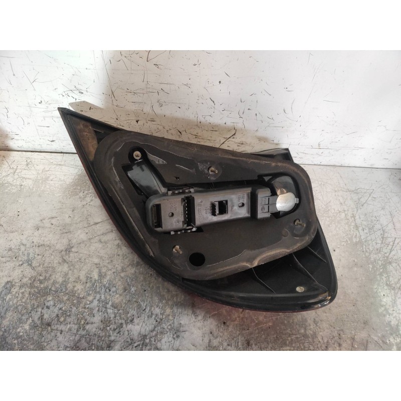 Recambio de piloto trasero izquierdo para mercedes clase c (w203) sportcoupe c 220 cdi (203.706) referencia OEM IAM   