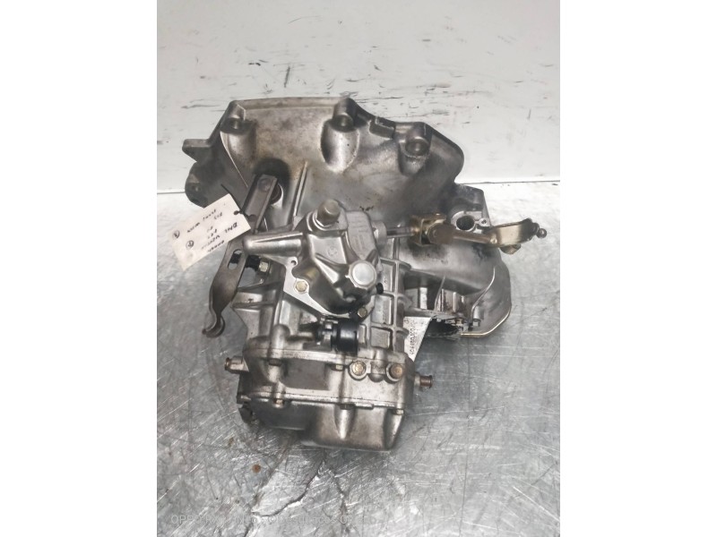 Recambio de caja cambios para opel vectra b berlina 1.6 referencia OEM IAM F13W394 10001 W394