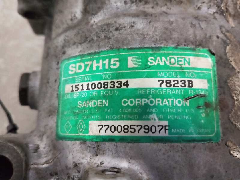 Recambio de compresor aire acondicionado para renault laguna (b56) 2.2 diesel referencia OEM IAM SD7H157823B 7823B 7700857907F