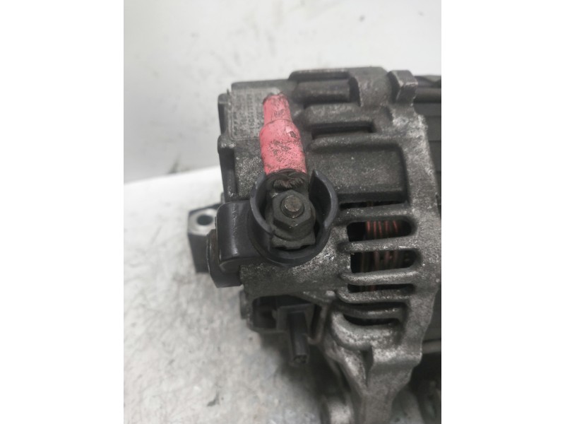 Recambio de alternador para ford fiesta berlina (dx) trend referencia OEM IAM 10300DC  