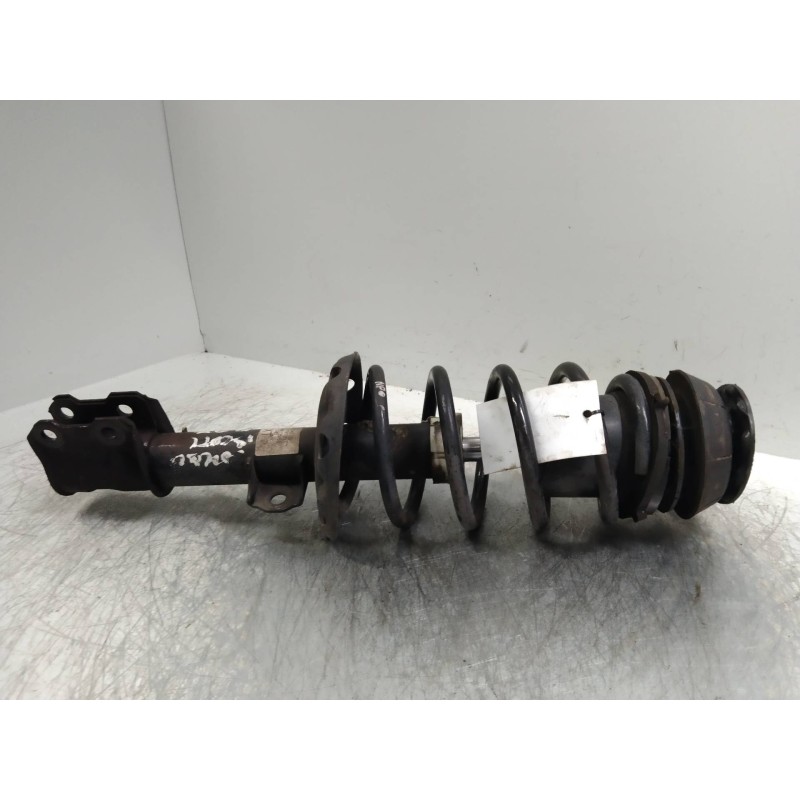 Recambio de amortiguador delantero izquierdo para opel combo (corsa c) familiar referencia OEM IAM 13191019 22243725 