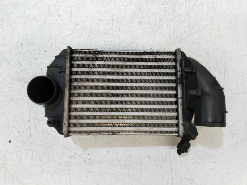 Recambio de intercooler para skoda superb (3u4) classic referencia OEM IAM 059145805 1575620 