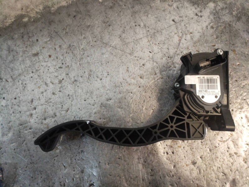 Recambio de potenciometro pedal para citroen c4 picasso 1.6 blue-hdi fap referencia OEM IAM 9674829780  