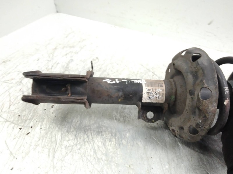 Recambio de amortiguador delantero izquierdo para opel meriva 1.7 16v cdti referencia OEM IAM 22194807  