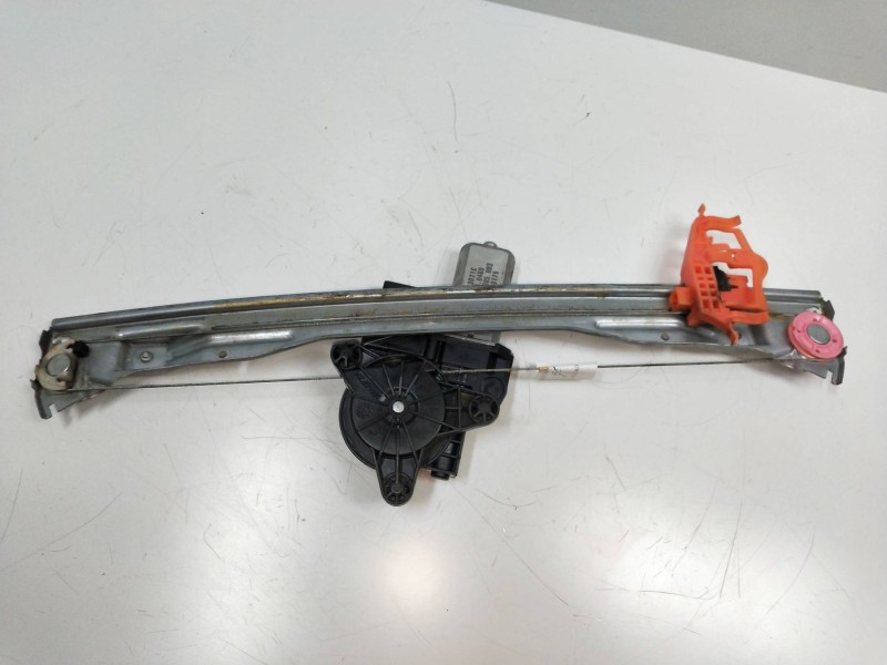 Recambio de elevalunas trasero derecho para fiat croma (194) 1.9 8v jtd cat (939a1000 / 192a8000) referencia OEM IAM 71005003 10