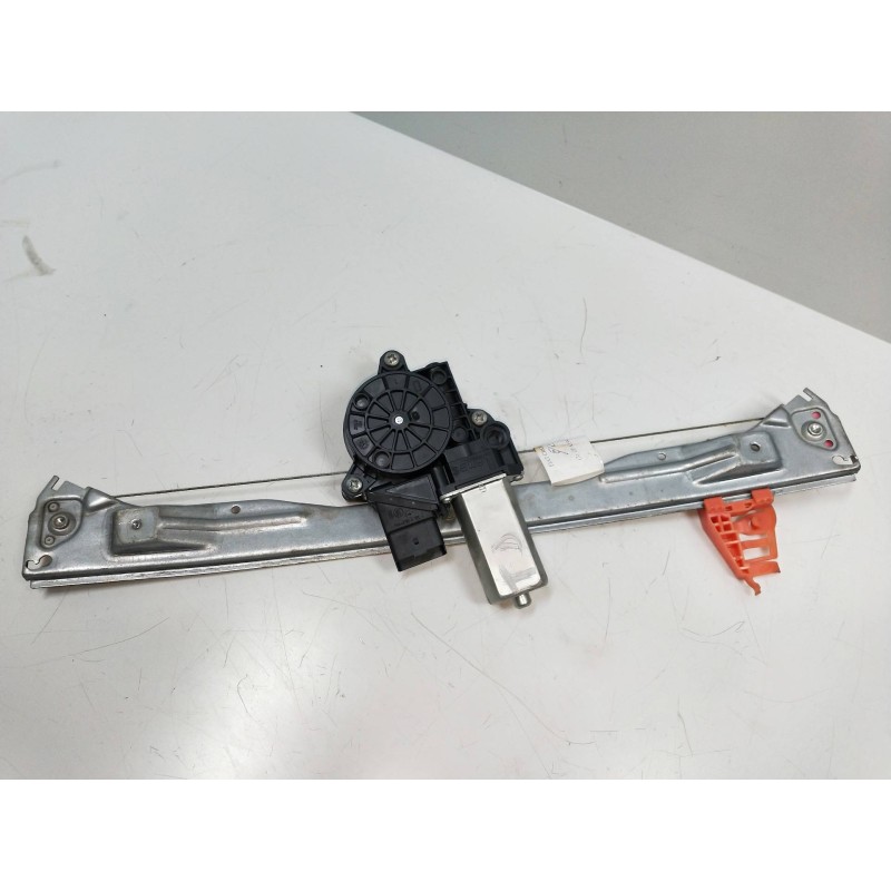 Recambio de elevalunas trasero derecho para fiat croma (194) 1.9 8v jtd cat (939a1000 / 192a8000) referencia OEM IAM 71005003 10