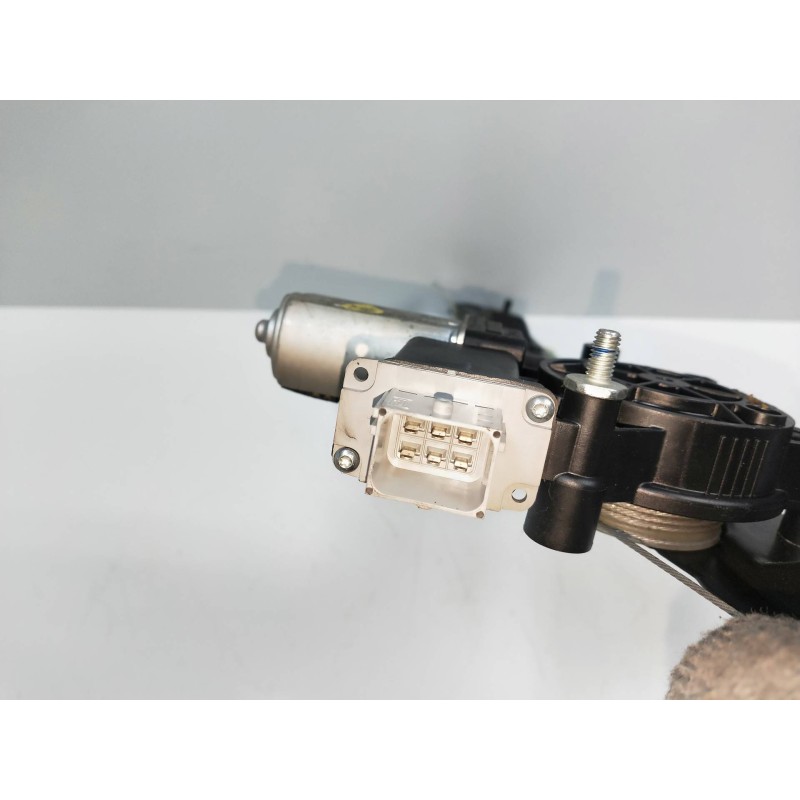 Recambio de elevalunas delantero derecho para fiat doblo cargo 1.3 16v jtd cat referencia OEM IAM 72027003  6P