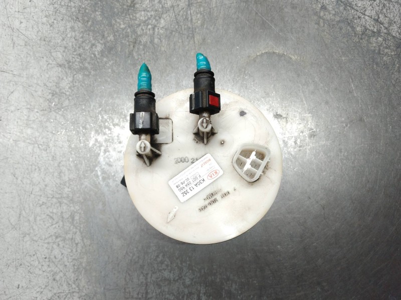Recambio de bomba combustible para kia rio ls berlina (5-ptas.) referencia OEM IAM K30A1335Z F00T058550 